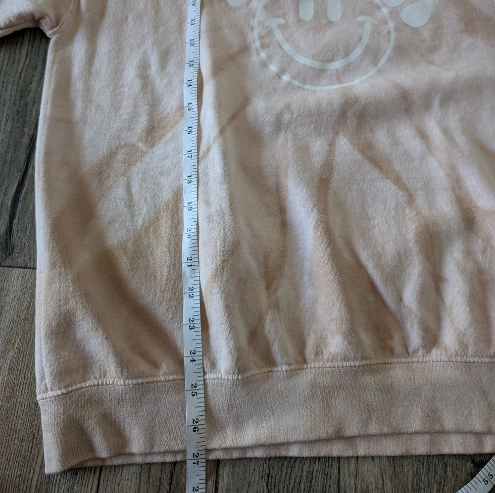 GILDAN 'MAMA' Sweatshirt Tie Dye Peachy Tan with White Graphic Oversized Size L - Picture 9 of 9